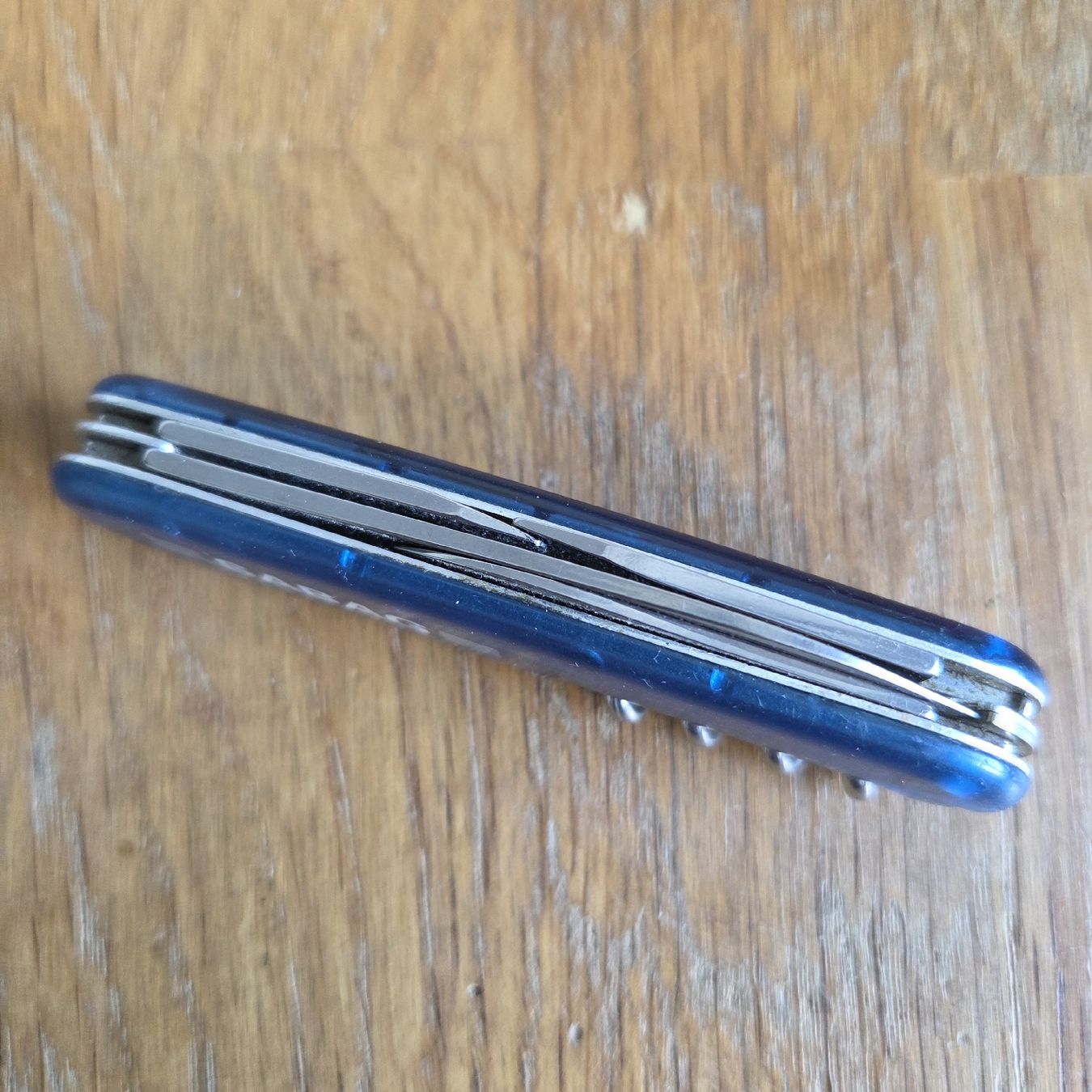 Victorinox Coltelli tascabile: Victorinox Taschenmesser blau – Usato da Stans venduto da Ducati16 5