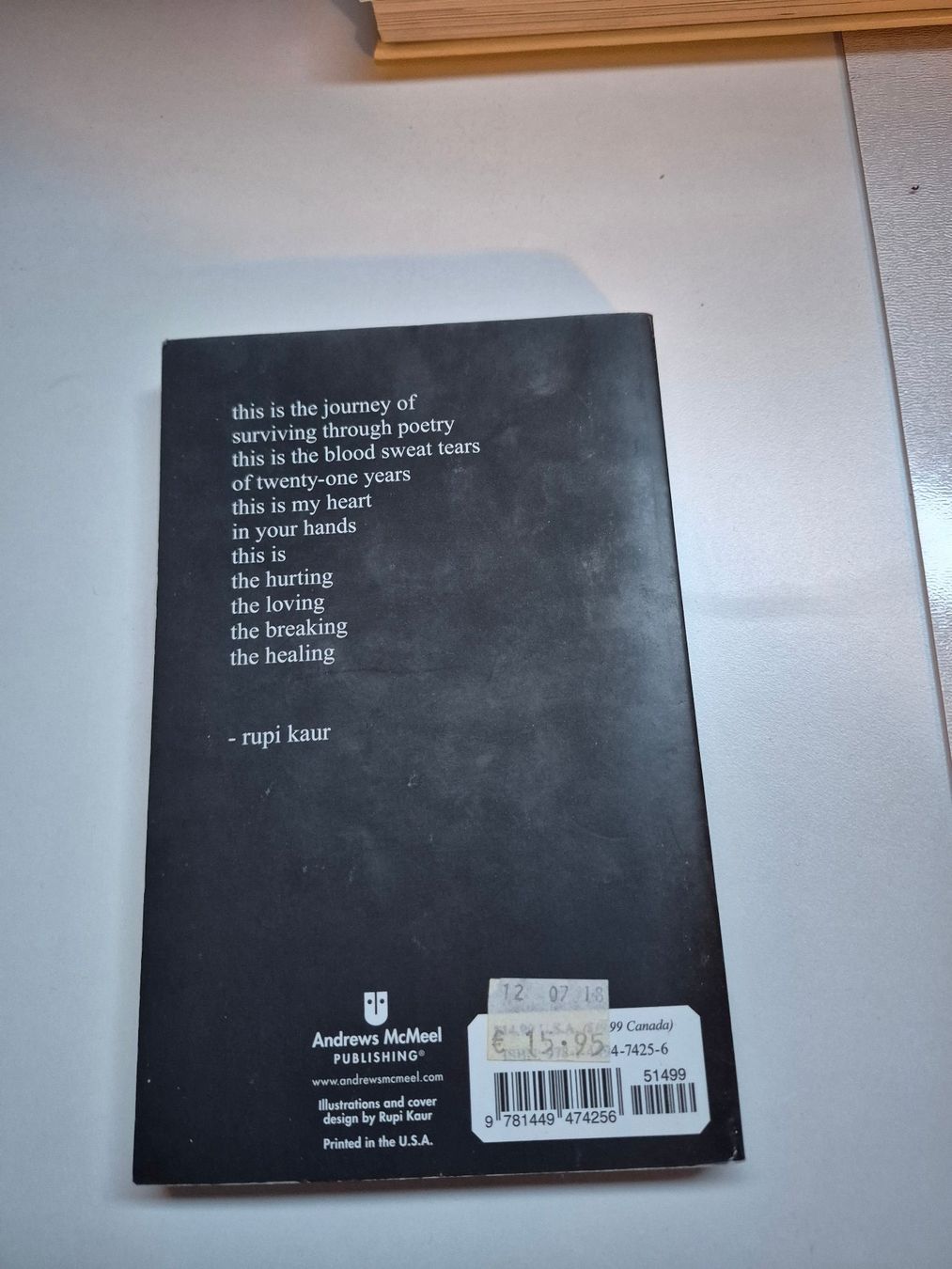 Libri: Milk and Honey von Rupi Kaur – Usato da Interlaken venduto da cri_d9sz 1