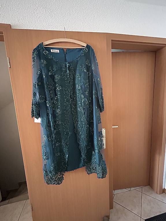 Vestiti: Robe neuve très jolie  – Usato da La Neuveville venduto da biz_mn8c
