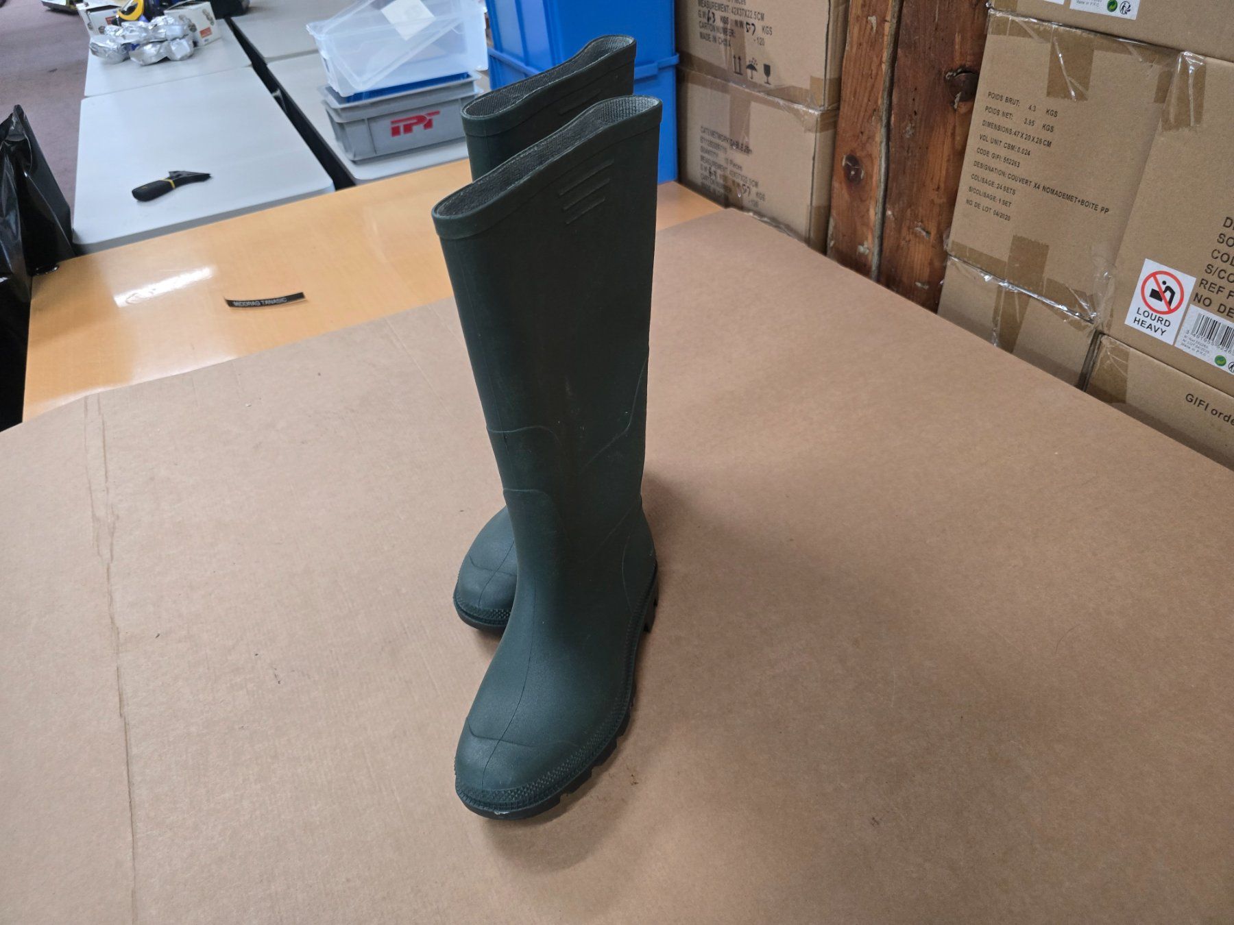 Scarpe da uomo: gebrauchte Gummistiefel Gr. 39 ab 1.- – Usato da KRINAU venduto da Mio_Liqstyle 2
