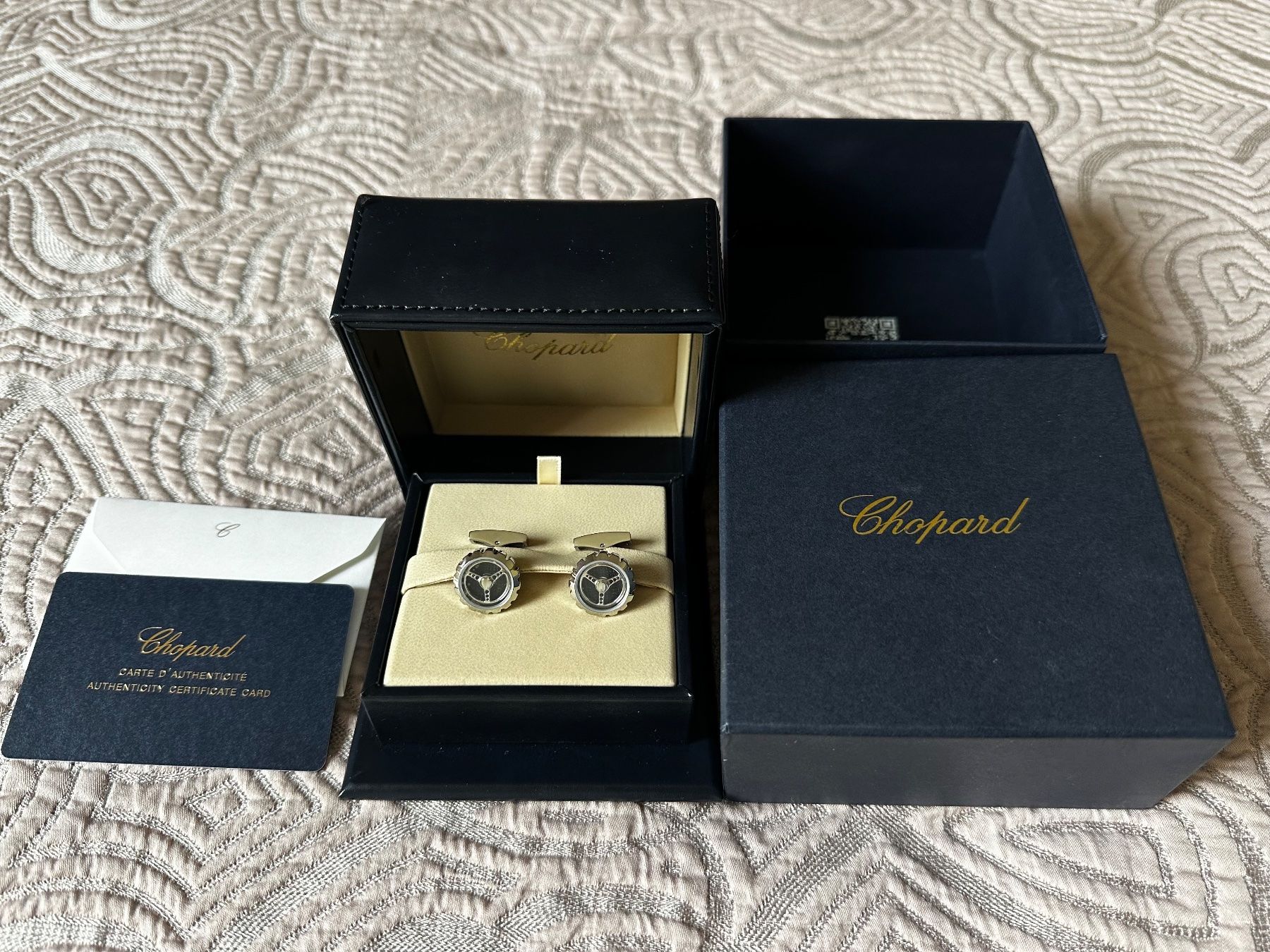 Chopard Manschettenknöpfe: Boutons de manchette Chopard Classic Racing argentés – Neu und originalverpackt aus Vésenaz von mar_n696 3