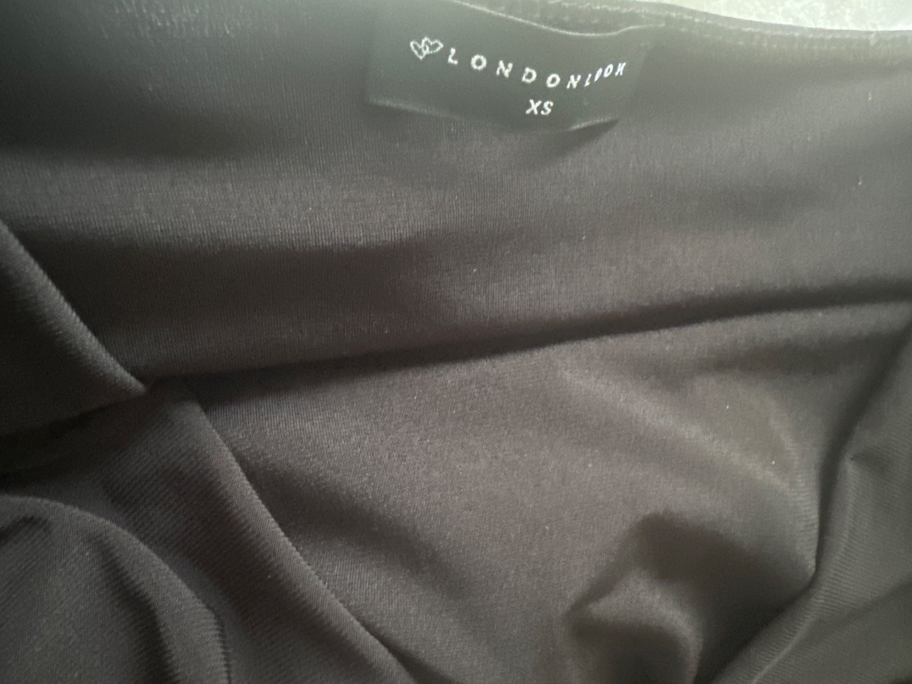 Vestiti: Elegantes schwarzes Maxikleid Londonlook – Nuovo (secondo la descrizione) da Liestal venduto da ell_6xc7 3