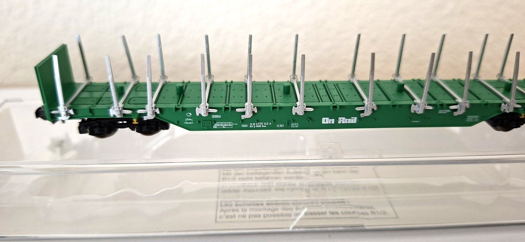 Fleischmann Modellini di ferrovie: Fleischmann Rungenwagen  " On Rail " 825402 K – Nuovo e nell'imballaggio originale da Biberist venduto da Ntrains 1