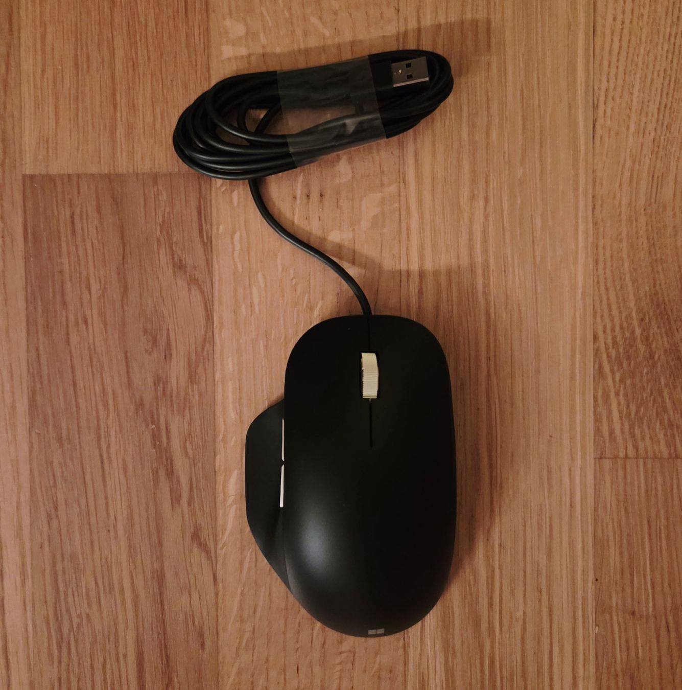 Microsoft Mouse: Ergonomische Microsoft Maus – Nuovo (secondo la descrizione) da Luzern venduto da PakGede