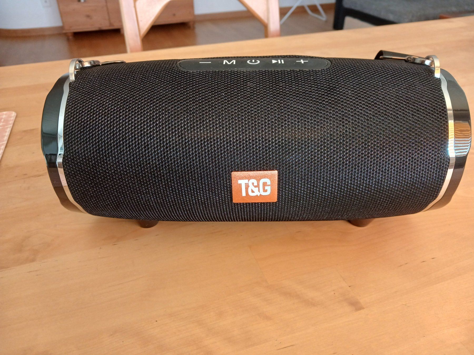 Lautsprecher: Party Boxe 30 Watt – Neu und originalverpackt aus Schwarzenbach SG von paparatto