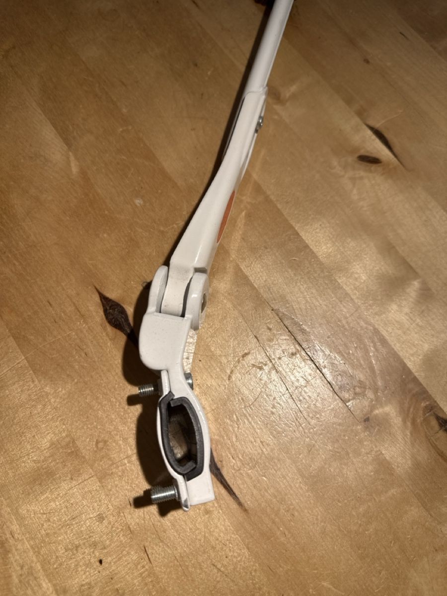 Pièces détachées: Béquille de vélo réglable neuve – Neuf (Voir description) à Chêne-Bougeries par Seetooyoo 3