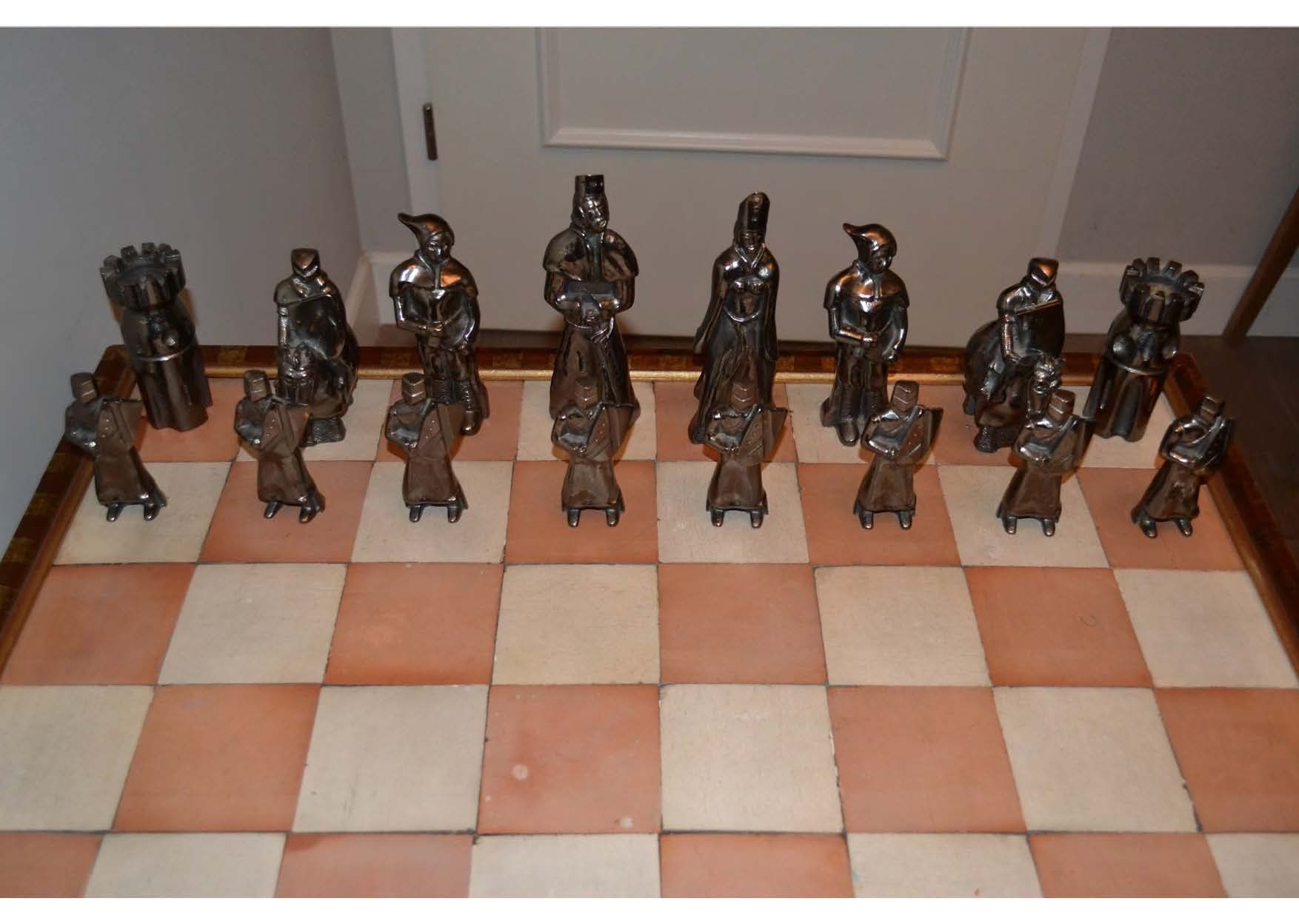 Spiele: Echiquier Table, Pièces en bronzes – Gebraucht aus Veyrier von mabbe 3