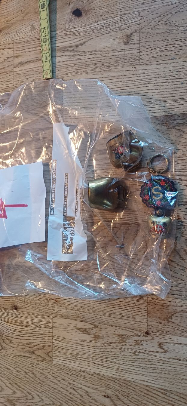Glocken & Treicheln: 3 Kleine Glöckli – Gebraucht aus Flawil von Naphtali 7