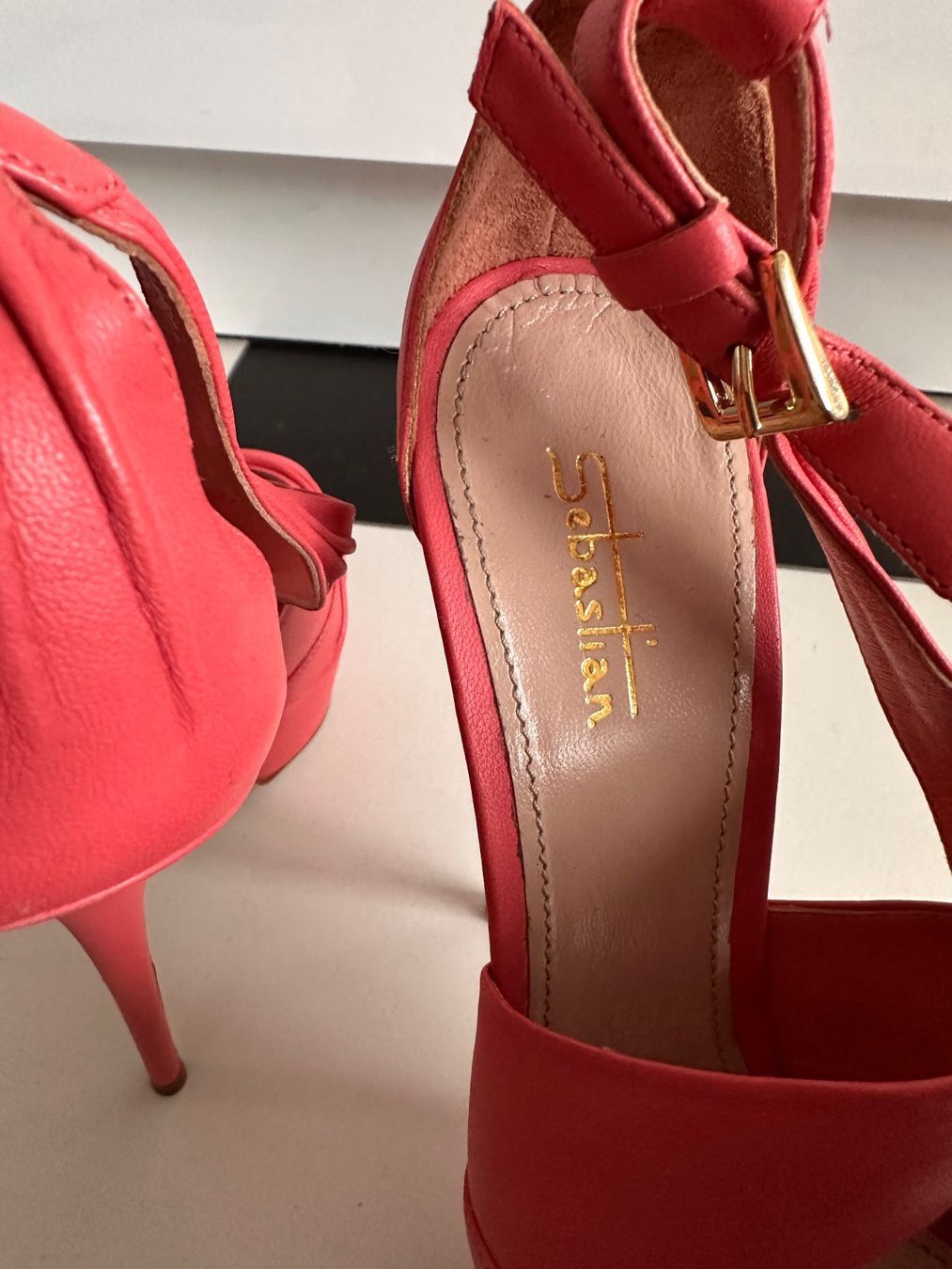 Damenschuhe: Sebastian Pumps – Gebraucht aus Tannay von naxos66 3