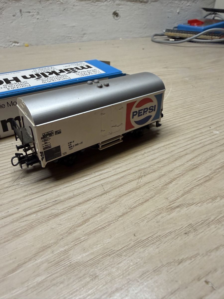 Märklin Modelleisenbahnen: Marklin Güterwagen HO Pepsi 4419 – Gebraucht aus Herzogenbuchsee von ioa_zcm6 2