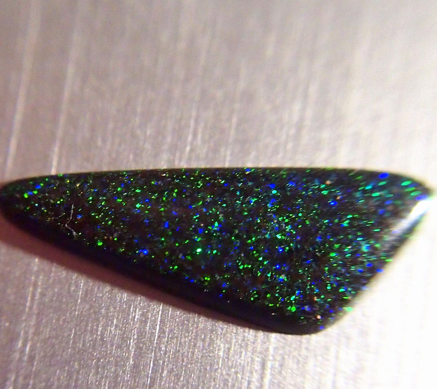 Pietre preziose: 5,7 CTS ANDAMOOKA OPAL STONE FROM QUEEENSLAND AAA – Nuovo e nell'imballaggio originale da Reinach BL venduto da blumarco 2
