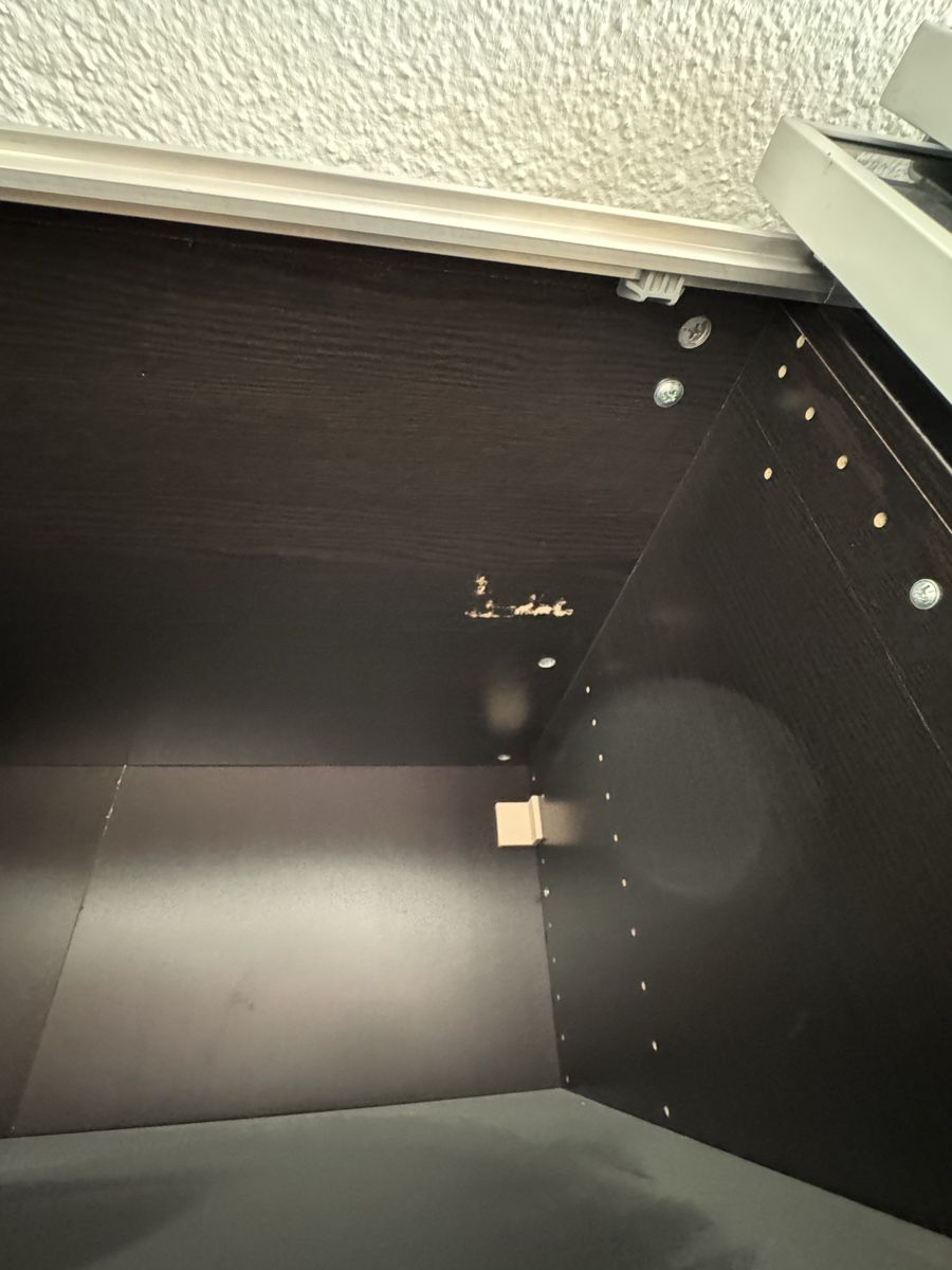 Armadi: Schrank – Usato da Nussbaumen AG venduto da Sbabi 4