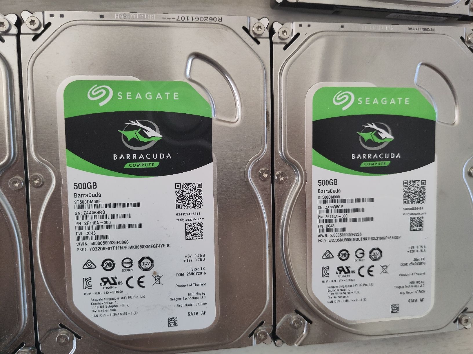 Disques durs: 14x 3.5" HDD – Défectueux à Sargans par sve_hjs5 5