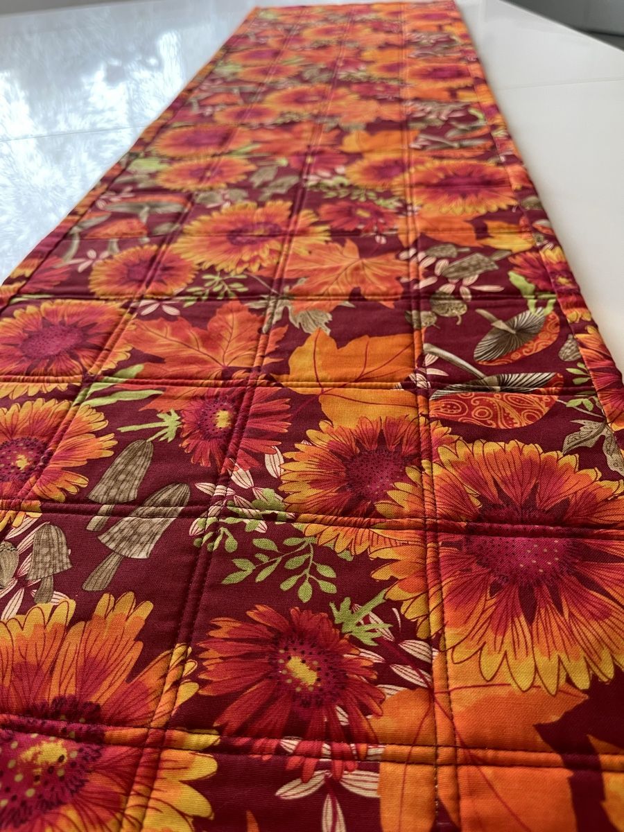 Tutte le decorazioni: Chemin de table automnale patchwork  – Nuovo e nell'imballaggio originale da La Chaux-de-Fonds venduto da NathalieM07 7