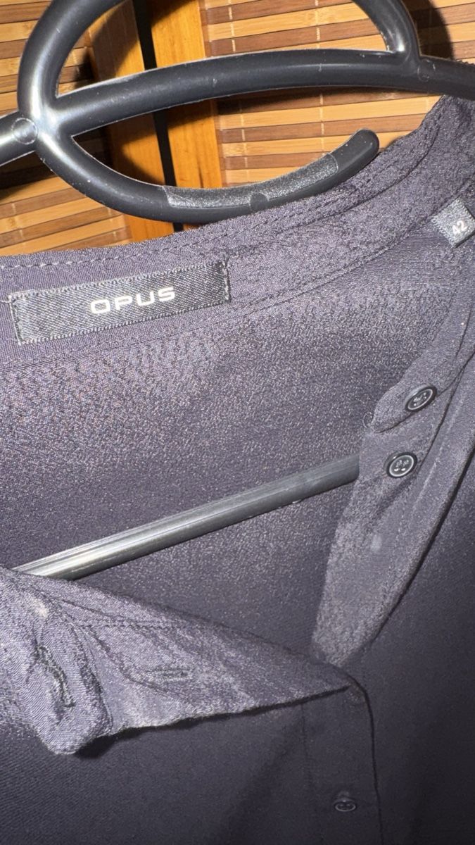 Opus Tuniken: Tunika Opus, 42/44 schwarz – Gebraucht aus Gümligen von morticiaaddams 2
