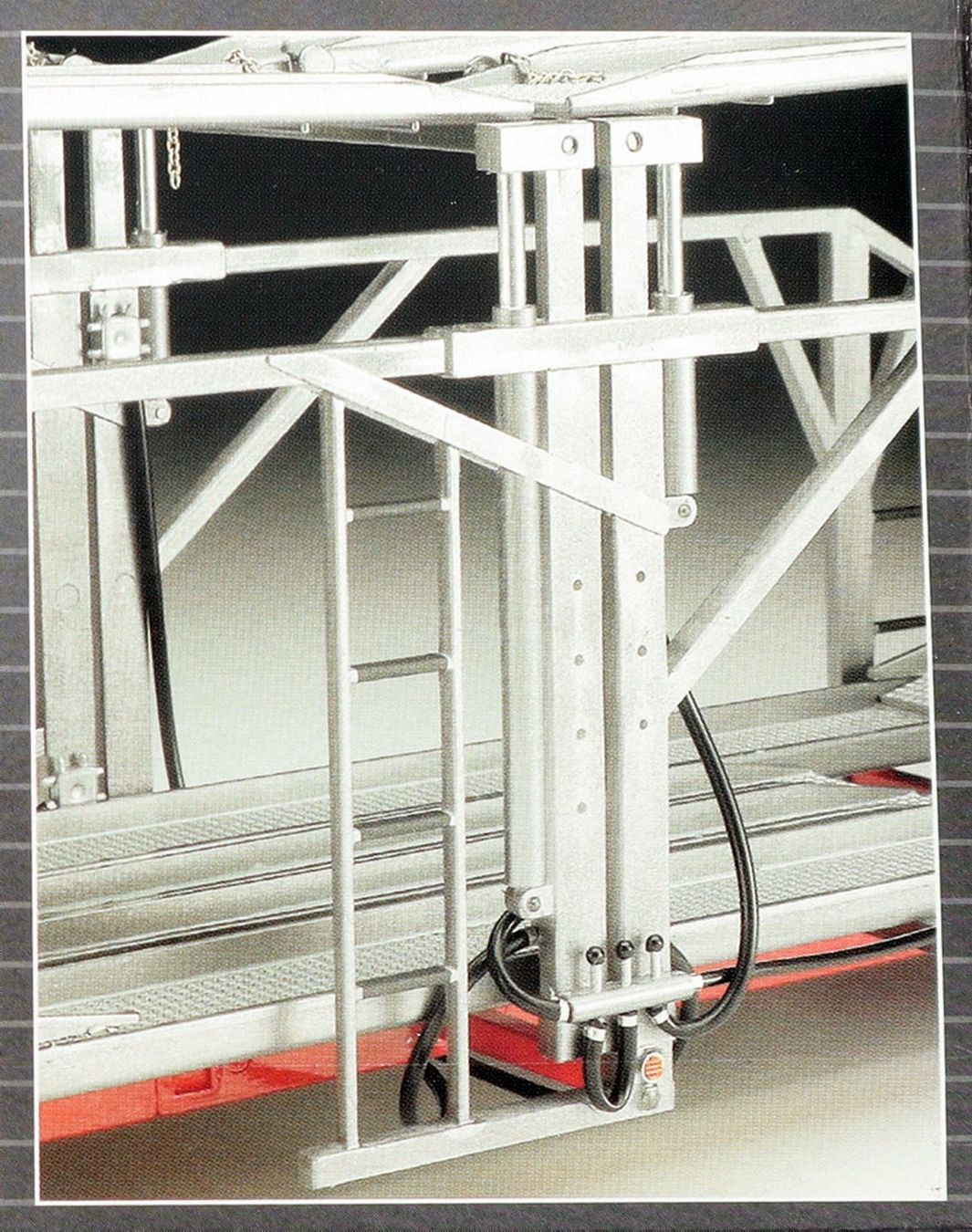 Revell Modellbausätze & Standmodelle: Auto Transporter 1:25 von Revell – Neu und originalverpackt aus Rothenburg von aron2006 3