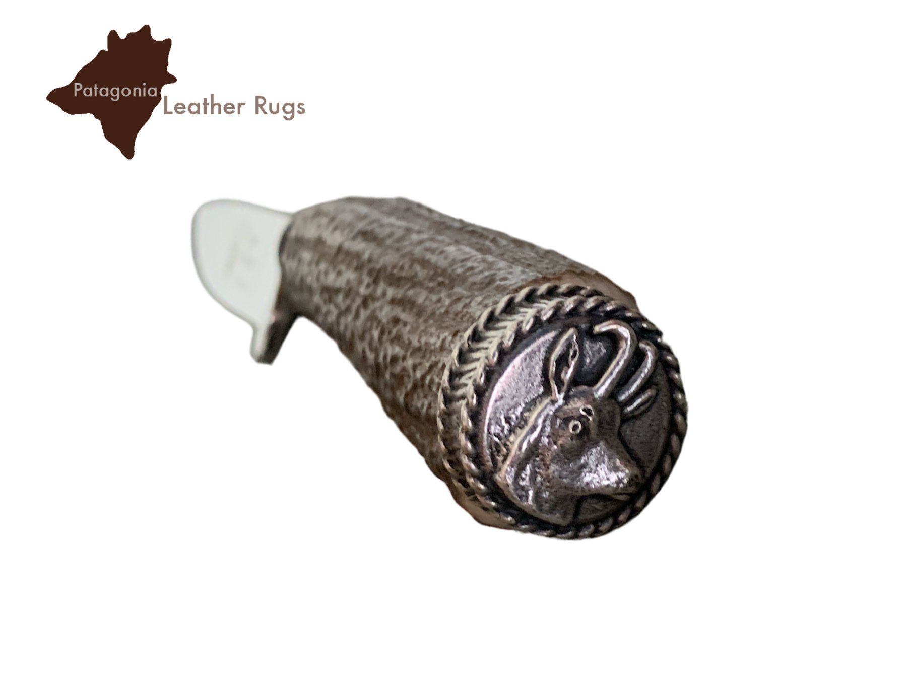 Accessori: Messer mit Griff aus echtem Hirschgeweih mit Lederscheide – Nuovo e nell'imballaggio originale da Arbedo venduto da patagonialeatherrugs 1
