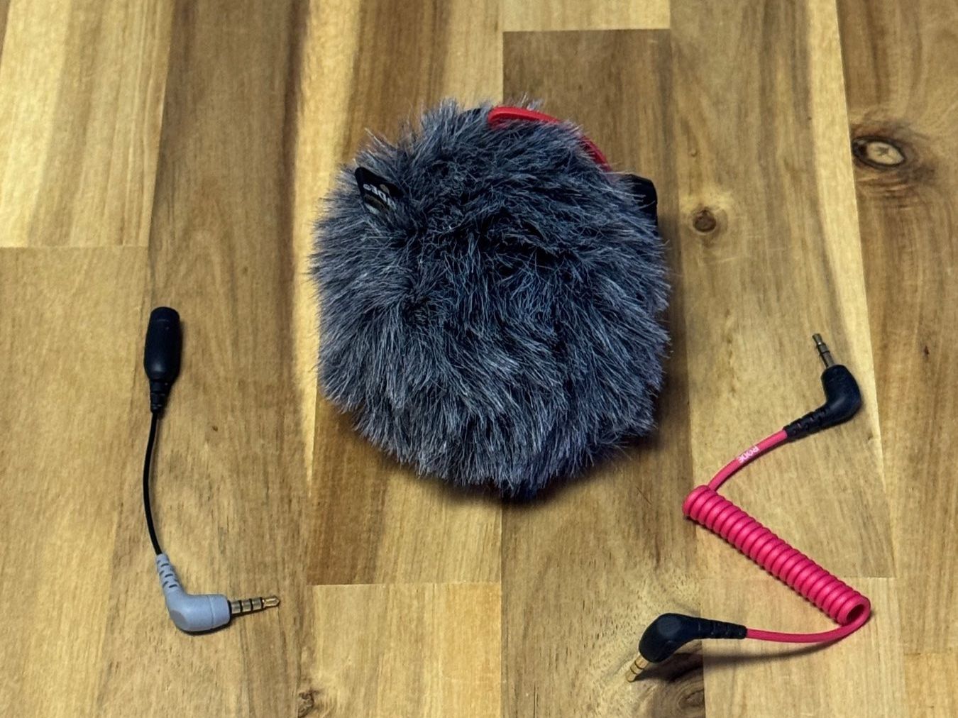 Røde Microfoni: Røde VideoMicro – micro caméra compact + accessoires – Usato da Rossemaison venduto da Lutch_ 2