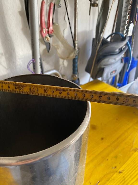 Altro per la casa: vend 3 seau en inox – Usato da Martigny venduto da seater 1