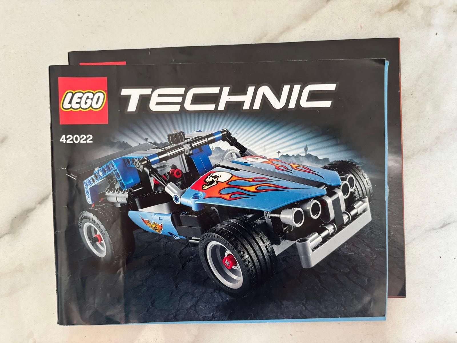 Lego Spielzeuge: LEGO Technic Bauanleitungen Konvolut – Gebraucht aus Naters von zub_zrz8 8