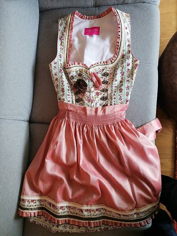 Vestiti: Neues Krüger Dirndl mit Bluse Gr. 34 – Usato da Ebikon venduto da galupy007