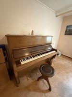 Schmidt-Flohr Klavier inklusive Hocker zu verkaufen