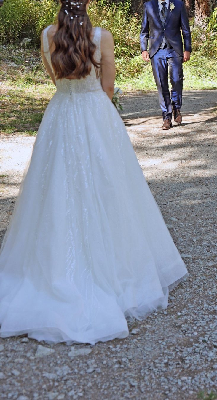 Robes: Secondhand Brautkleid von Mery's, Grösse 36-38 – D'occasion à Brunnen par Herzig-Brautmode 1