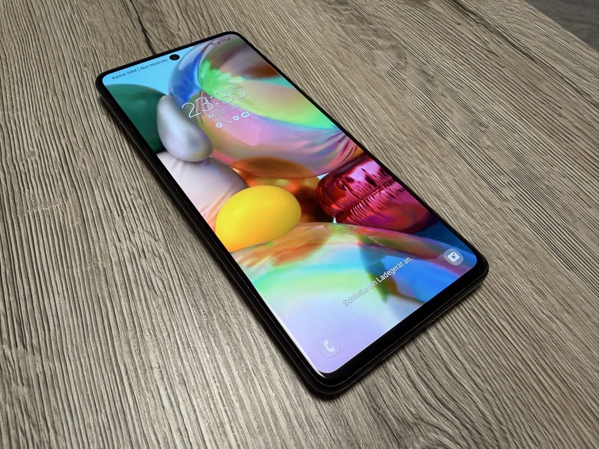 Samsung Telefoni cellulari / Smartphones: Samsung A71 128GB – Nuovo (secondo la descrizione) da Benglen venduto da bmwgt
