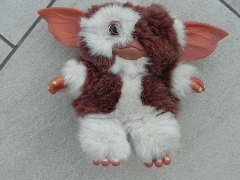 Les Gremlins: Le chant de Gizmo / Gremlins: Cântând Gizmo / The
