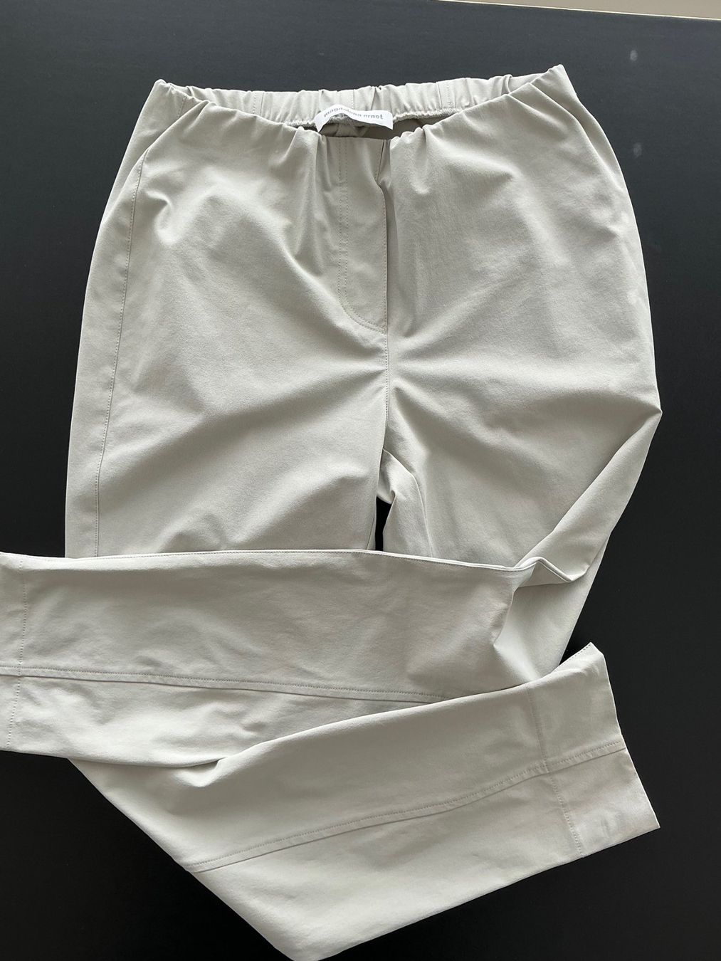 Hosen: Magdalena Ernst helle Freizeithose Grösse 40 – Gebraucht aus Erlenbach ZH von crapun 1