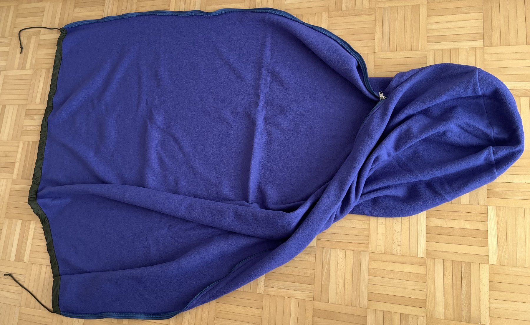 Armée suisse Sacs de couchage: Original Schweizer-Armee Innenschlafsack "Flauschi" – D'occasion à Oberägeri par SpidiamSee 2