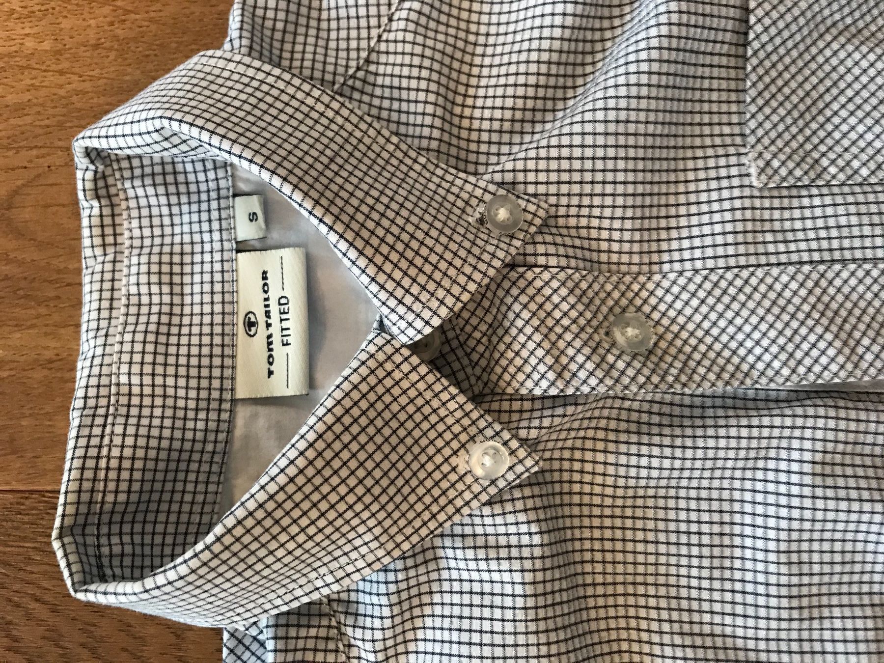 Tom Tailor Camicie, T-shirt & Polo: Langarm Hemd mit Button-down – Usato da Mauren venduto da SB1606 2
