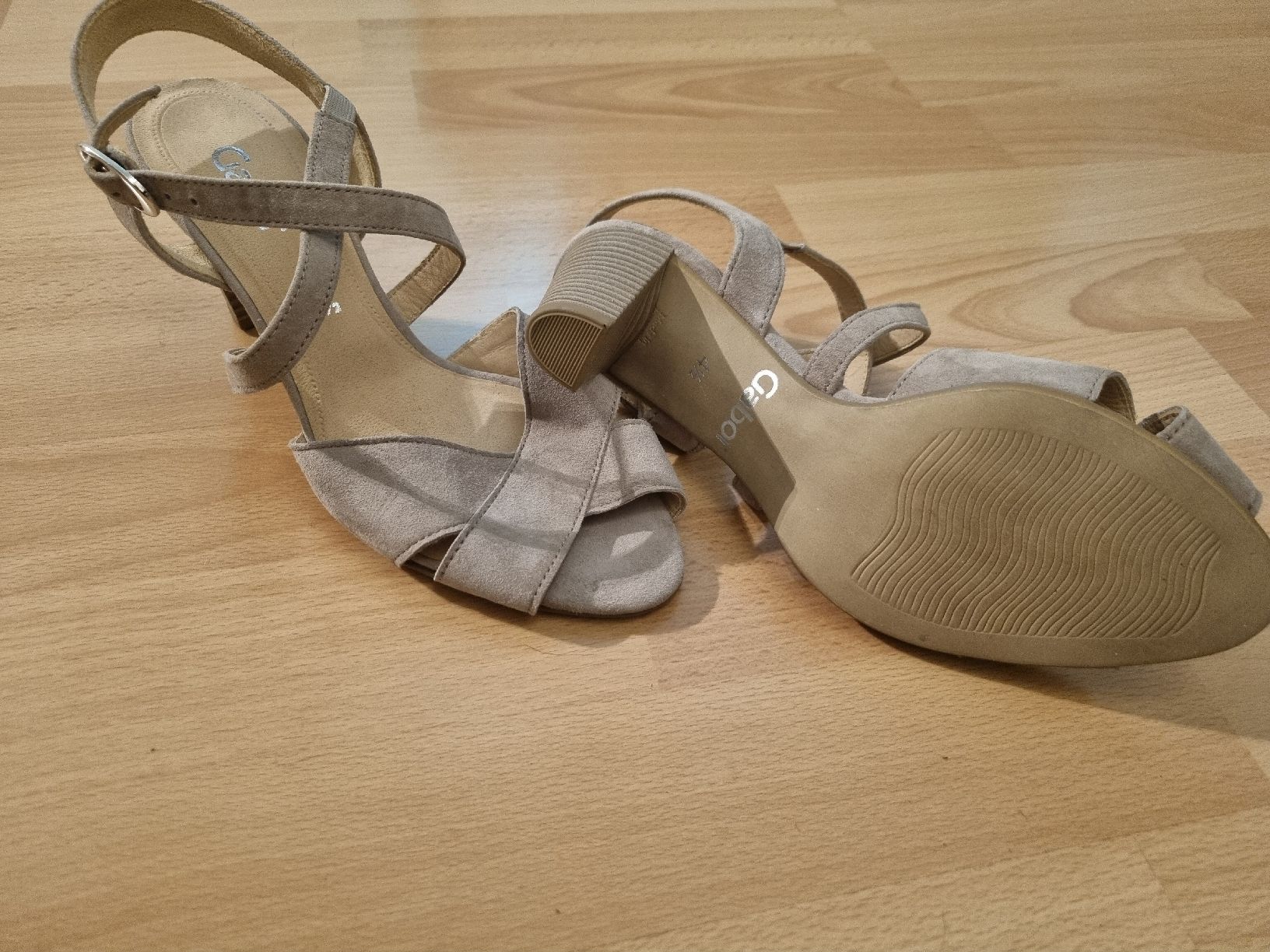Gabor Scarpe da donna: Gabor Sandale Gr. 4.5 – Usato da Pieterlen venduto da ram_9qyn 1
