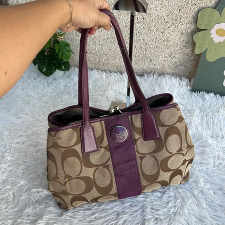 Coach Tasche C-Muster braun Leder lila guter Zustand