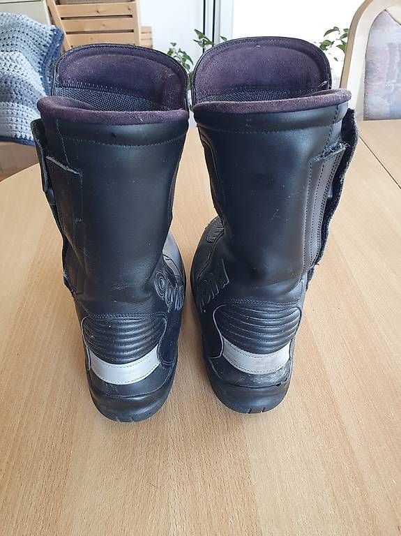 Chaussures hommes: Motorradschuhe – D'occasion à Ittigen par Kalkrohr 1