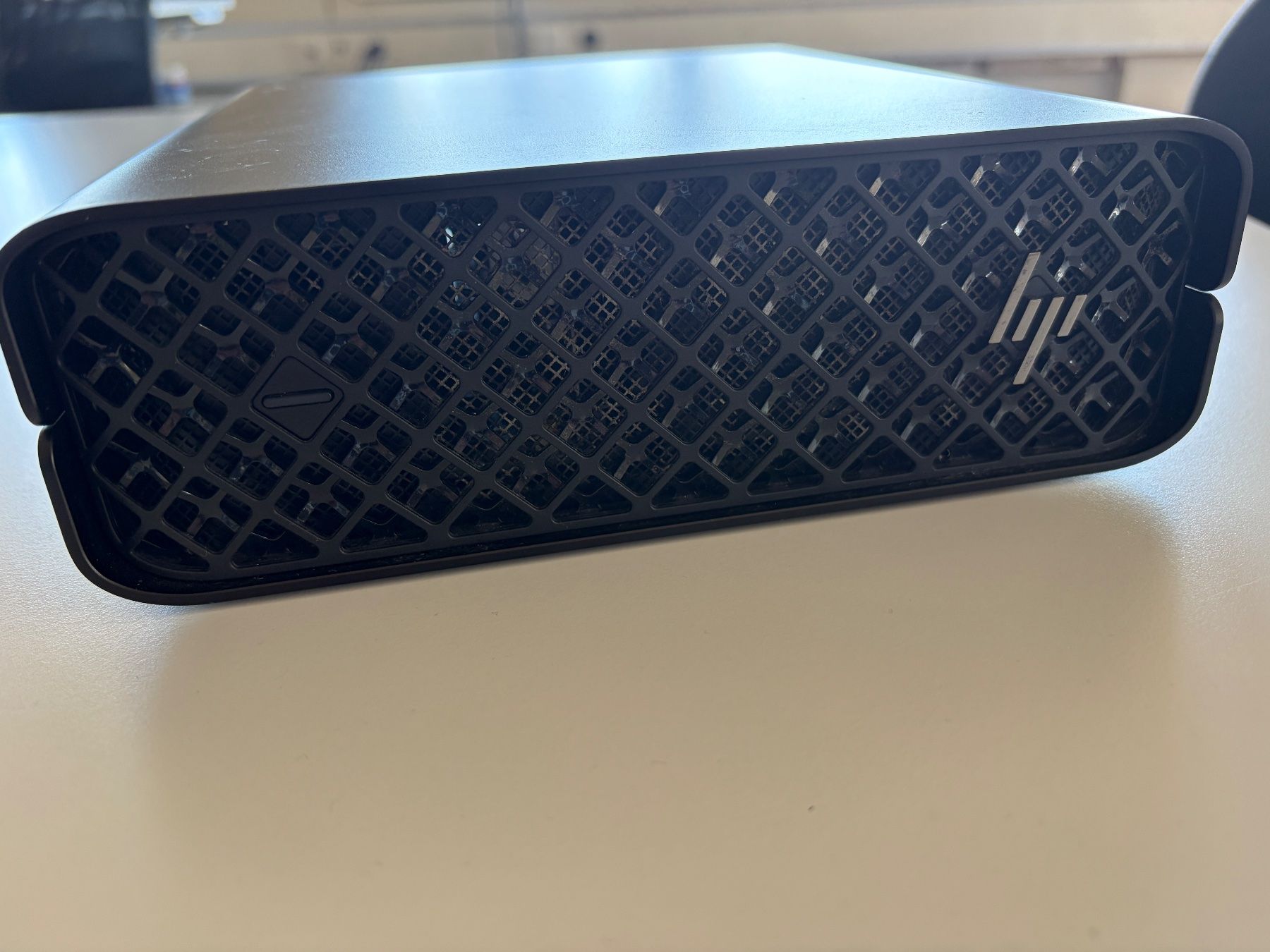 Hewlett Packard PC: HP Z2 Mini G9 Workstation Desktop PC – Usato da Spiez venduto da Kusi2469 1