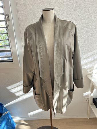 Hochwertige Vintage Lederjacke, Grösse M, Top Zustand!