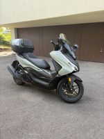 Honda NSS Forza 125 mit Topcase