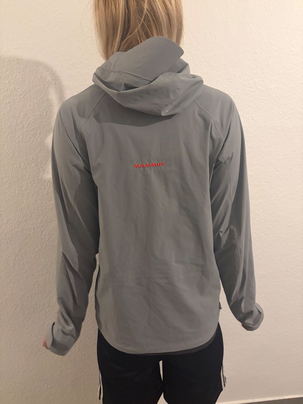 Mammut Giacche: Mammut Bergsteigen Regenjacke HARDSHELL veste de pluie – Nuovo (secondo la descrizione) da Neuchâtel venduto da verredeau 7
