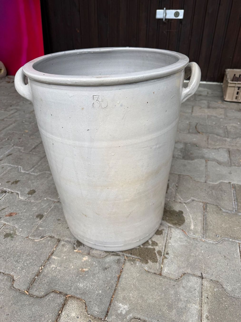 Autres décorations pour le jardin: Tontopf / Zuber – D'occasion à Beinwil am See par Msunneschin