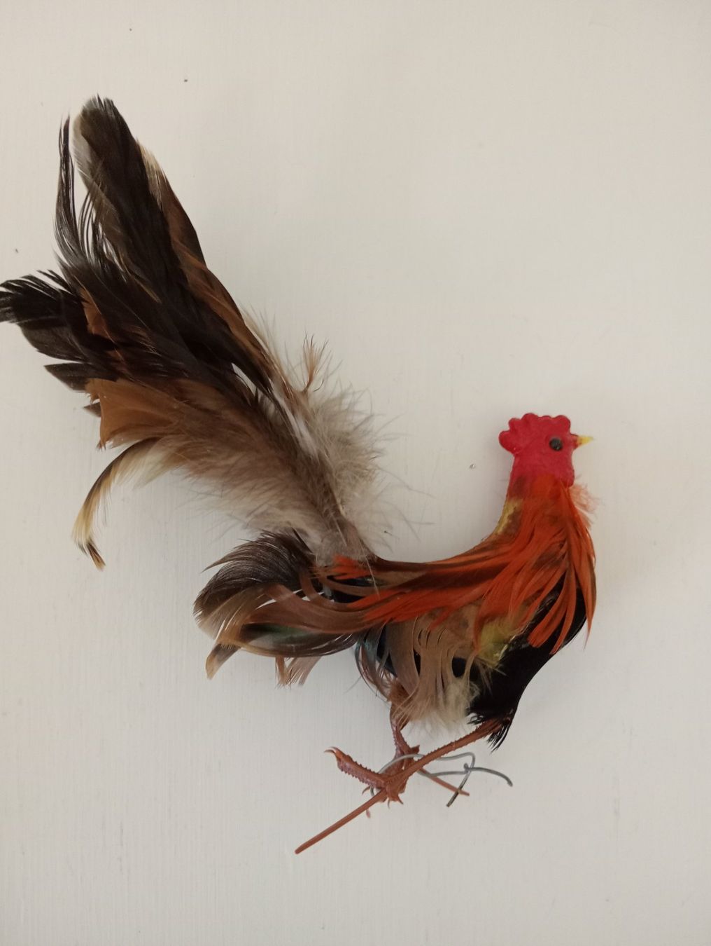 Statuette: Hahn mit echten Federn Rot – Usato da Allschwil venduto da Evgeniia78 2
