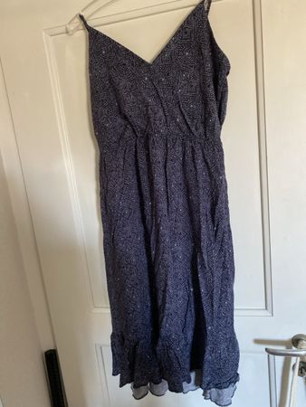 Chicoree Sommerkleid, Grösse L, leicht und luftig!