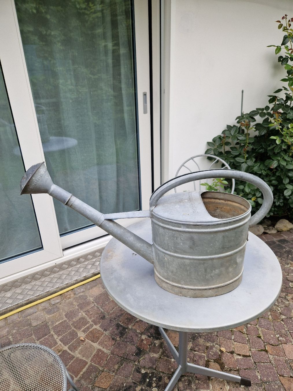 Bewässern & Giessen: Giesskanne Blech 10Liter – Gebraucht aus Mörigen von  3