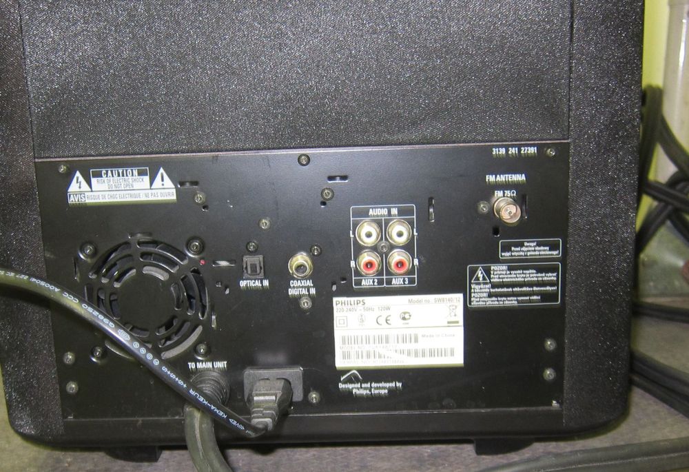 Home Cinema: Philips Sound-Bar Home Entertainment-System  HTS8140/12 – Usato da Männedorf venduto da livesteam 4