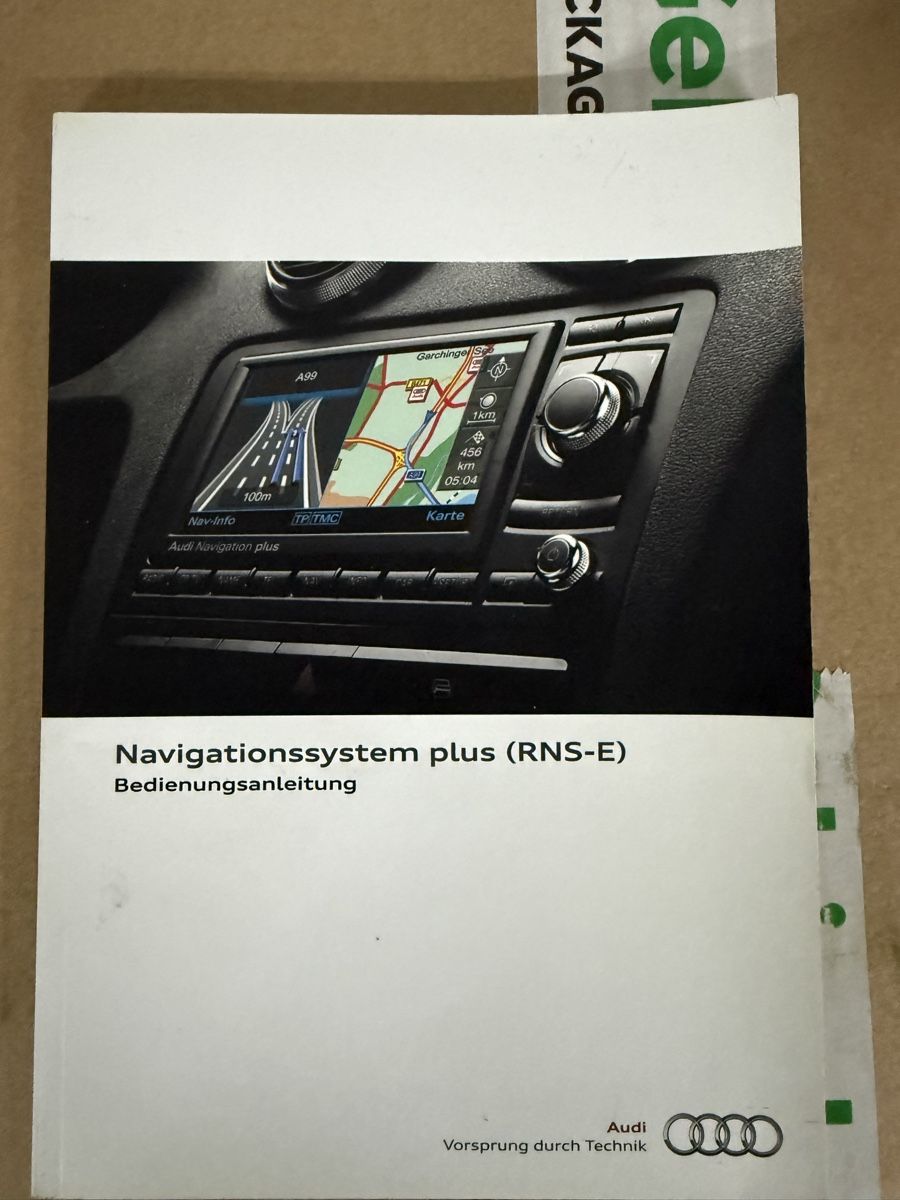 Radios: Audi RNS-E Navigation System mit CD-Wechsler und Zubehoer – Gebraucht aus Niederlenz von Lusado 2