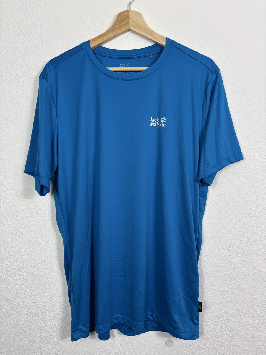 Jack Wolfskin T-shirt: Jack Wolfskin Tshirt – Nuovo (secondo la descrizione) da Solothurn venduto da skillsine