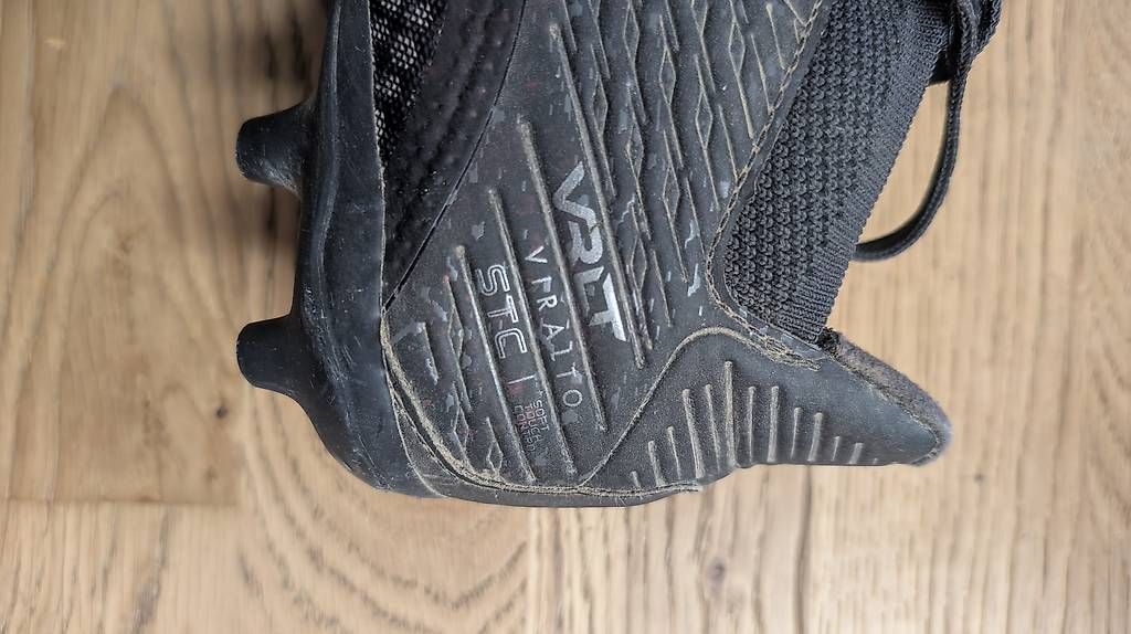 Herrenschuhe: Chaussures de foot Viralto STR taille 43 – Gebraucht aus Renens VD von arochat 1
