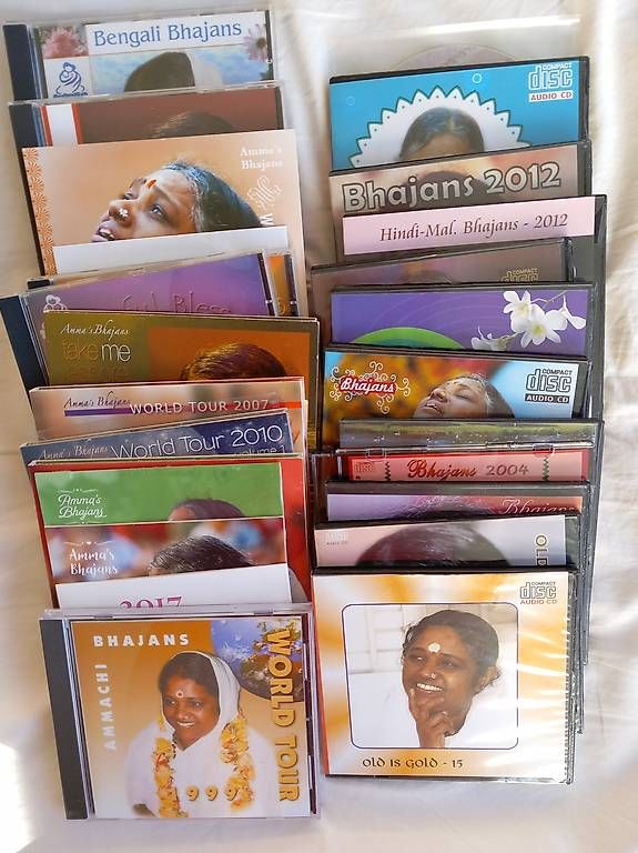 CD: 15 Amma Bhajans CD – Usato da Adliswil venduto da JanineT.