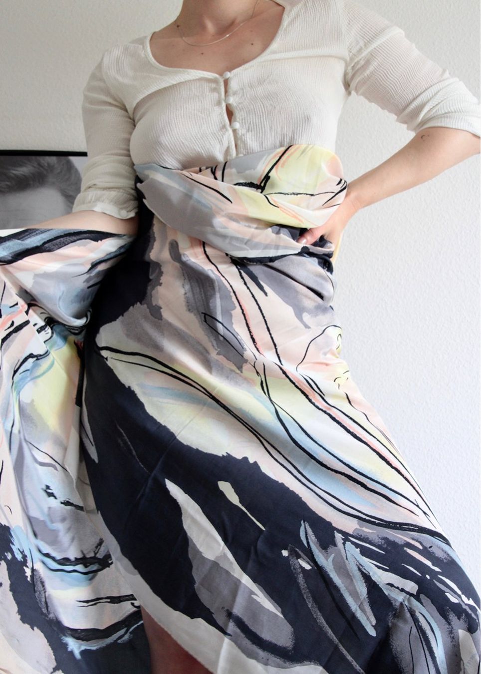 Foulard & Sciarpe: Seidentuch mit Helvetia Print – Usato da Buchs AG venduto da shoplio 3