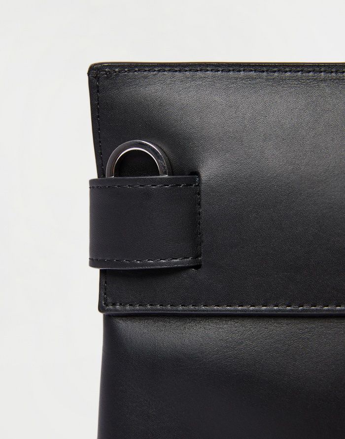 Taschen für Damen: Sandqvist Signe Handtasche – Gebraucht aus Zürich von liaene 4